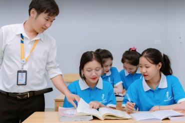 Trung tâm ngoại ngữ ICO